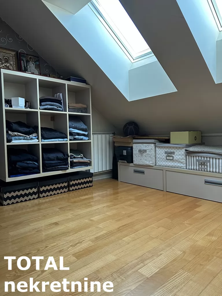 Stan,NOVI SAD,GRBAVICA,kv: 134.00, € 385000, ID: 1100031 22