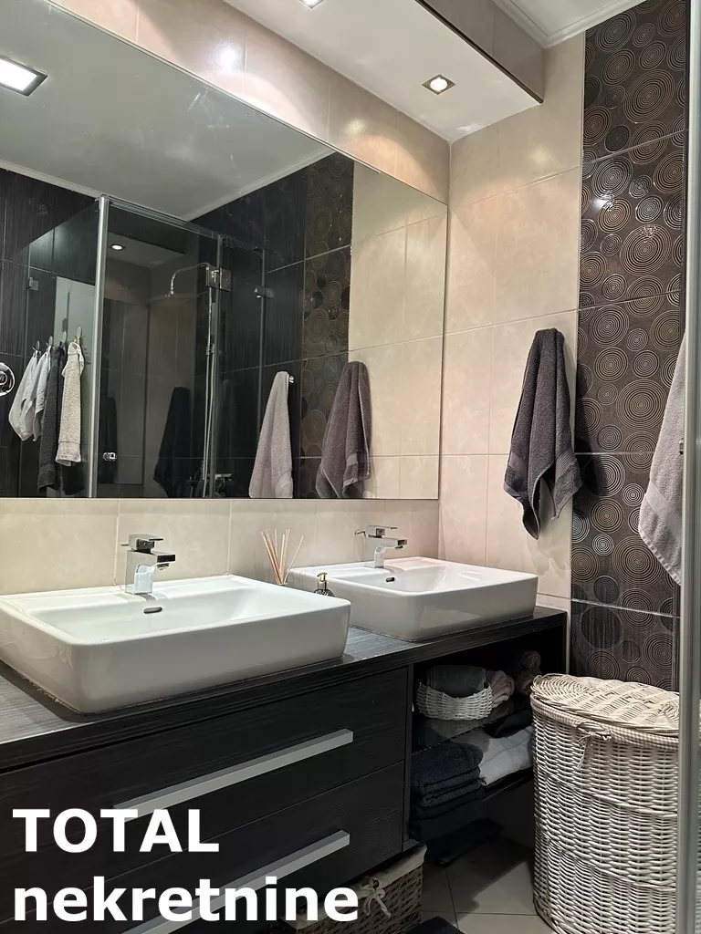 Stan,NOVI SAD,GRBAVICA,kv: 134.00, € 385000, ID: 1100031 35