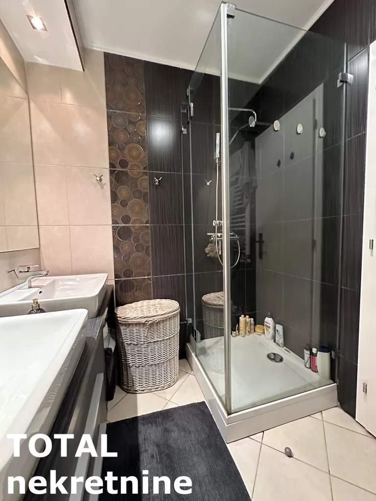 Stan,NOVI SAD,GRBAVICA,kv: 134.00, € 385000, ID: 1100031 36