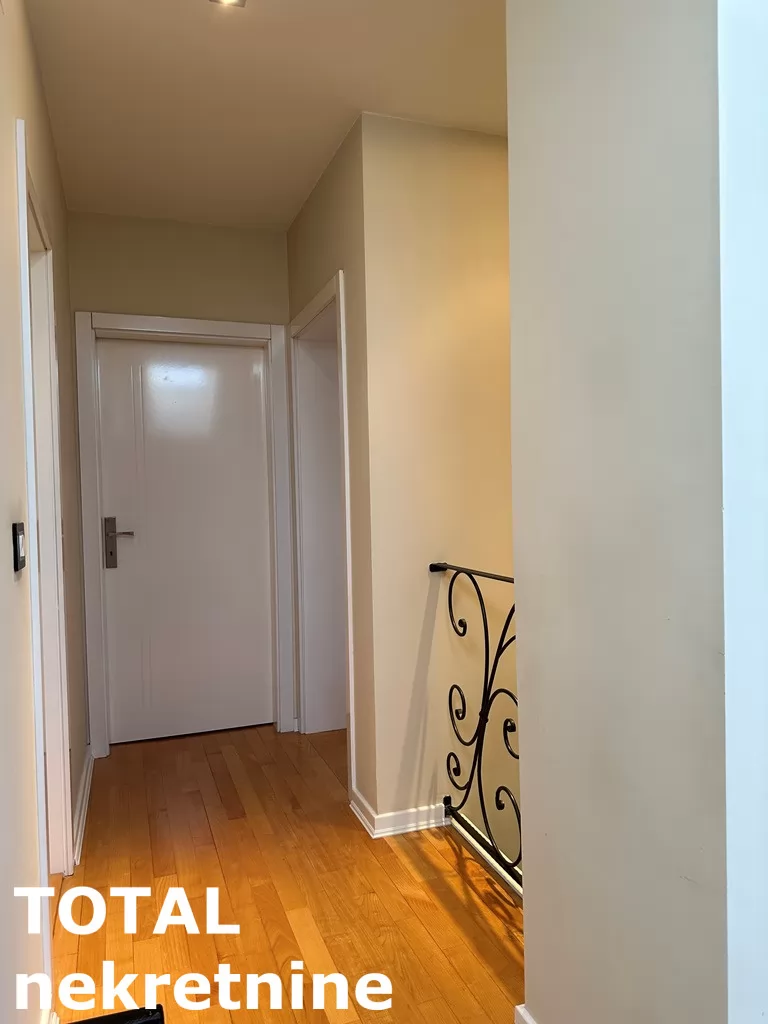 Stan,NOVI SAD,GRBAVICA,kv: 134.00, € 385000, ID: 1100031 9