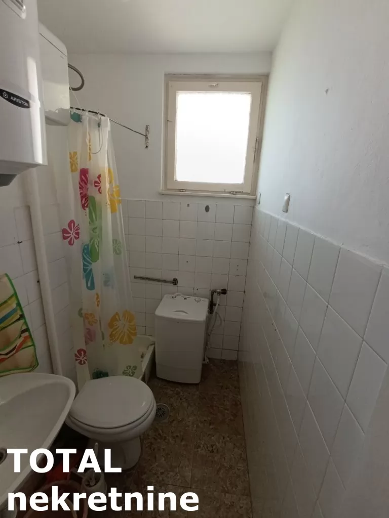 Stan,NOVI SAD,GRBAVICA,kv: 22.00, € 61800, ID: 1099817 8