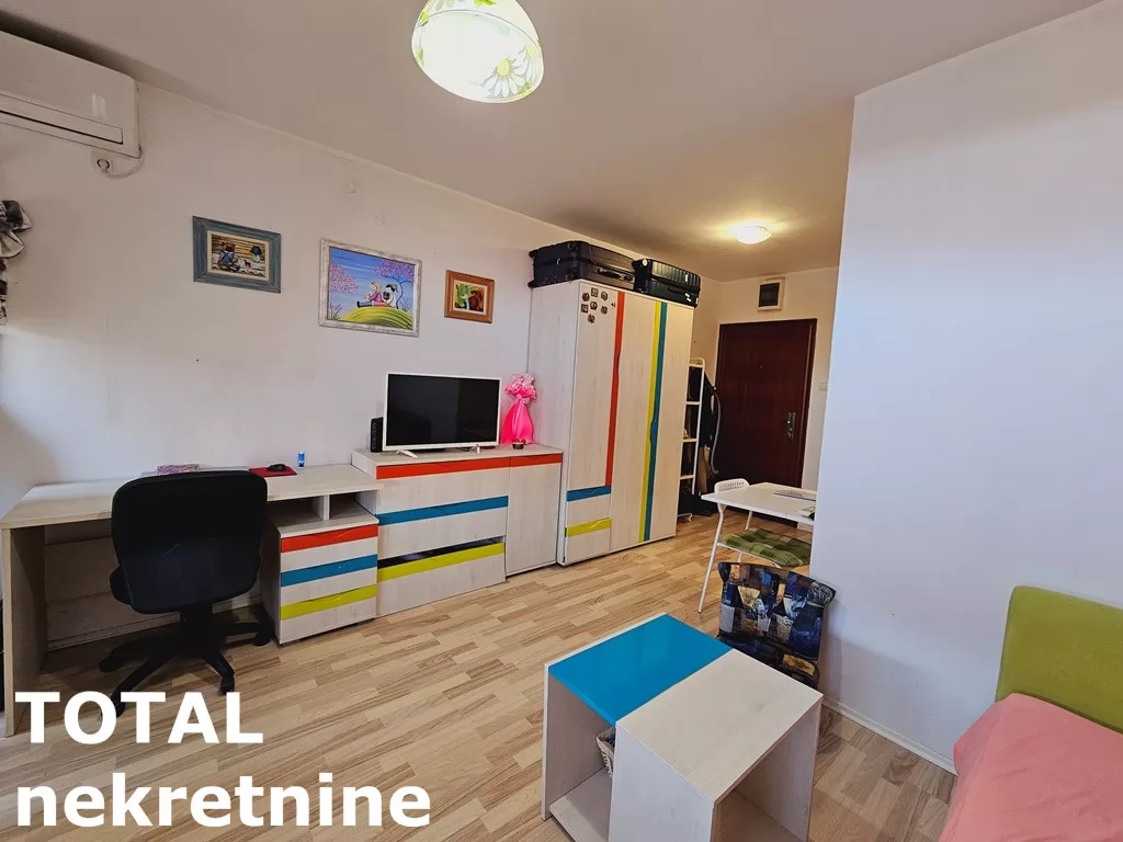 Stan,NOVI SAD,GRBAVICA,kv: 25.00, € 82400, ID: 1099225 4