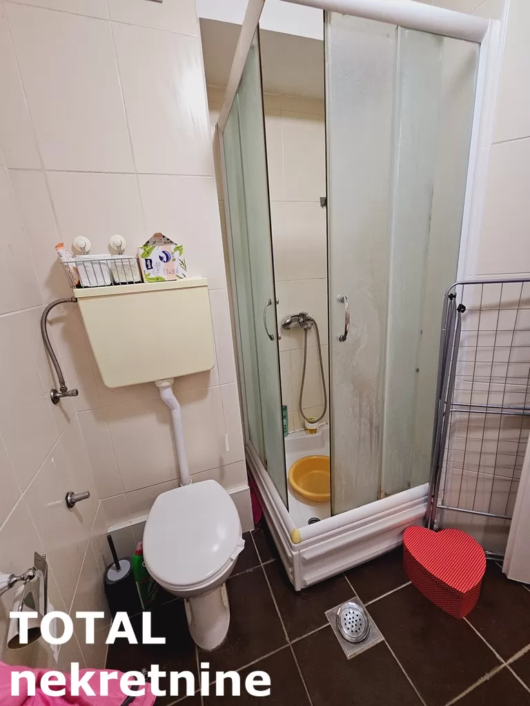 Stan,NOVI SAD,GRBAVICA,kv: 25.00, € 82400, ID: 1099225 9