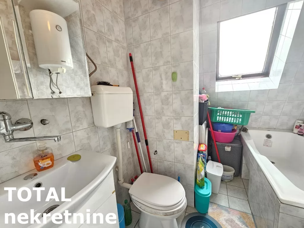 Stan,NOVI SAD,GRBAVICA,kv: 49.00, € 120000, ID: 1100156 8