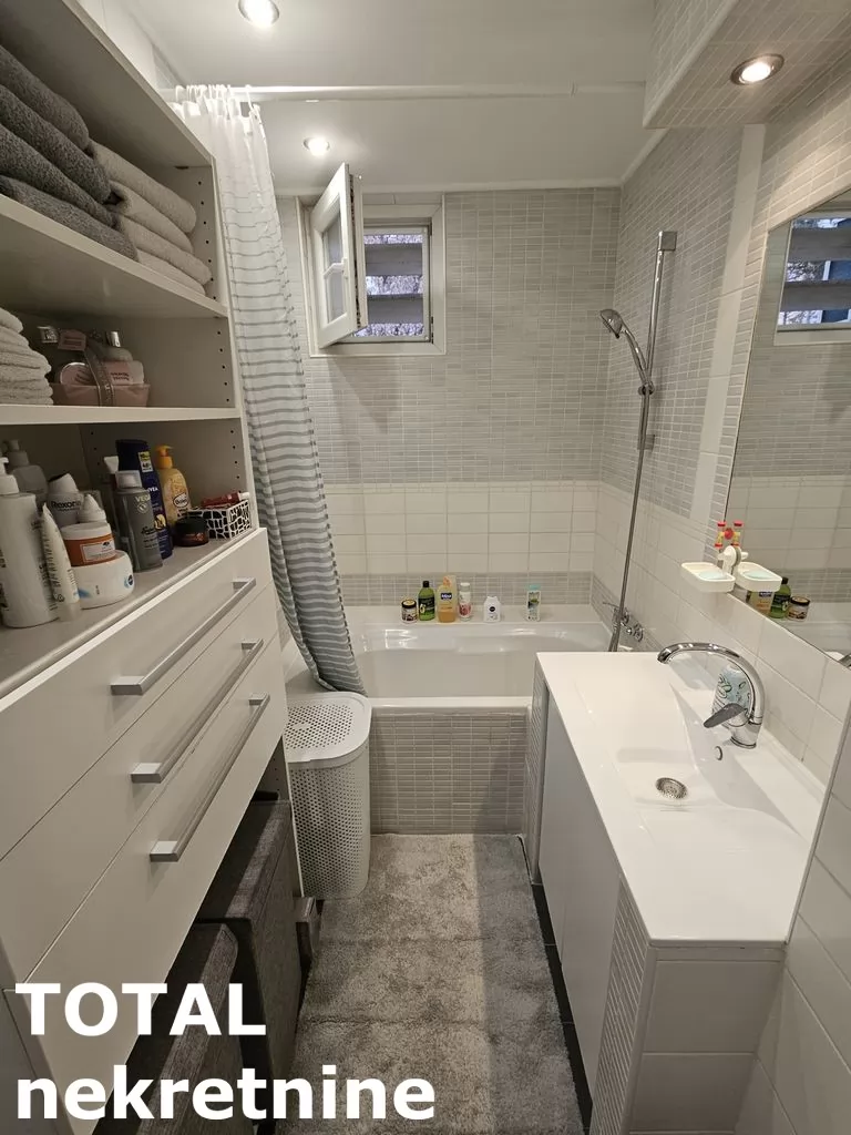 Stan,NOVI SAD,GRBAVICA,kv: 75.00, € 235870, ID: 1099710 11