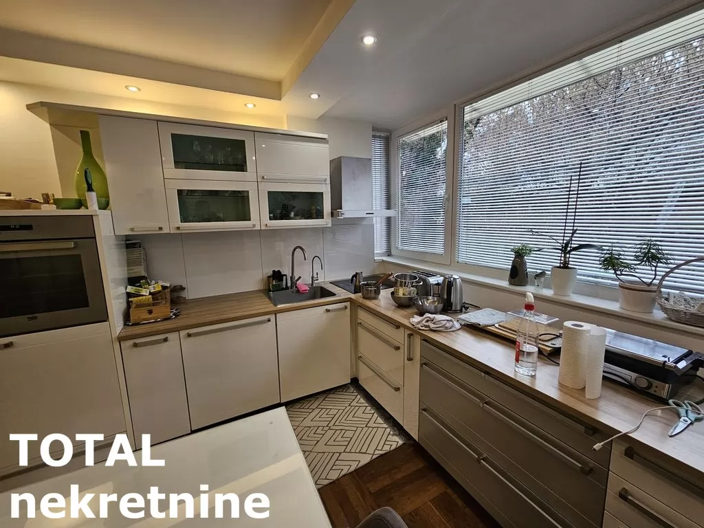 Stan,NOVI SAD,GRBAVICA,kv: 75.00, € 235870, ID: 1099710 4