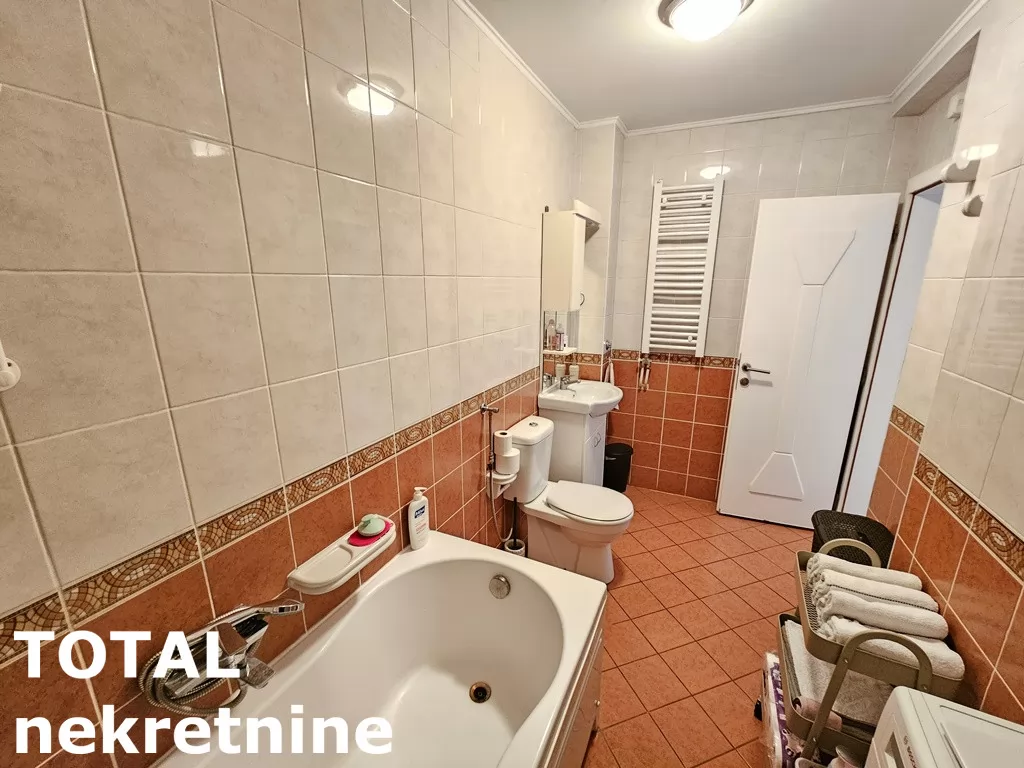 Stan,NOVI SAD,GRBAVICA,kv: 80.00, € 206000, ID: 1100021 22