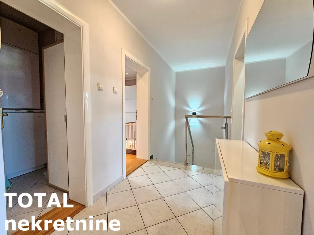 Stan,NOVI SAD,GRBAVICA,kv: 80.00, € 206000, ID: 1100021 24