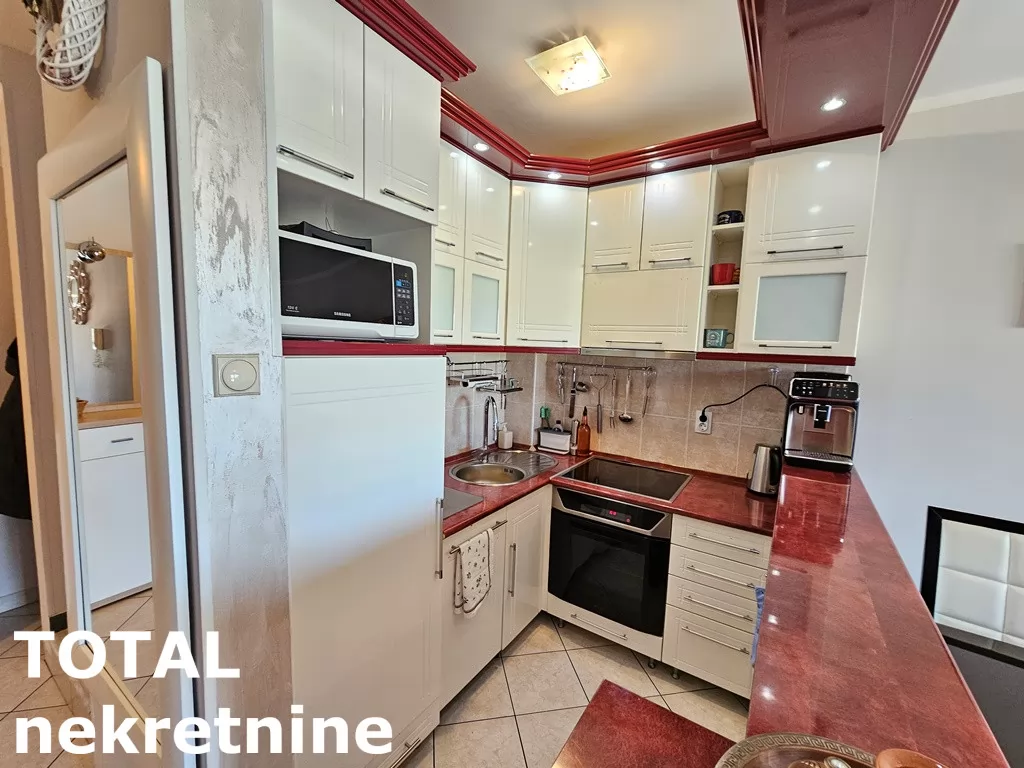 Stan,NOVI SAD,GRBAVICA,kv: 80.00, € 206000, ID: 1100021 5