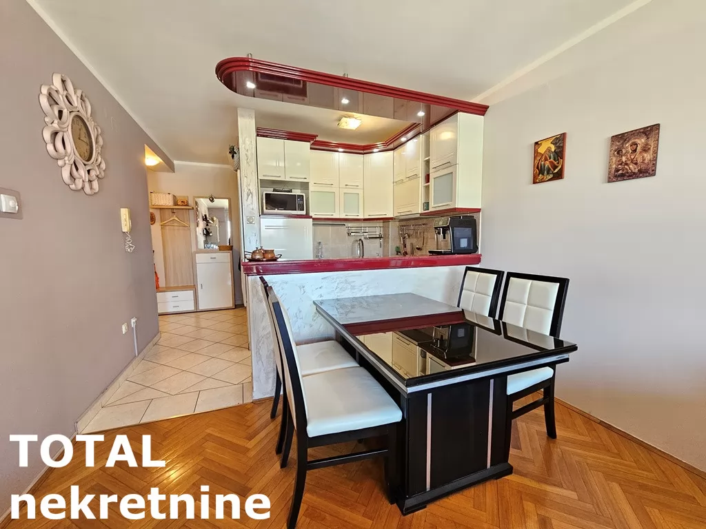 Stan,NOVI SAD,GRBAVICA,kv: 80.00, € 206000, ID: 1100021 7