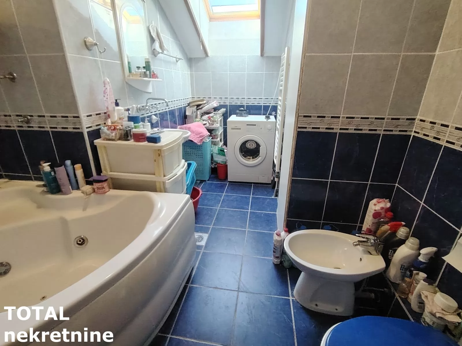 Stan,NOVI SAD,GRBAVICA,kv: 81.00, € 180250, ID: 1100054 7