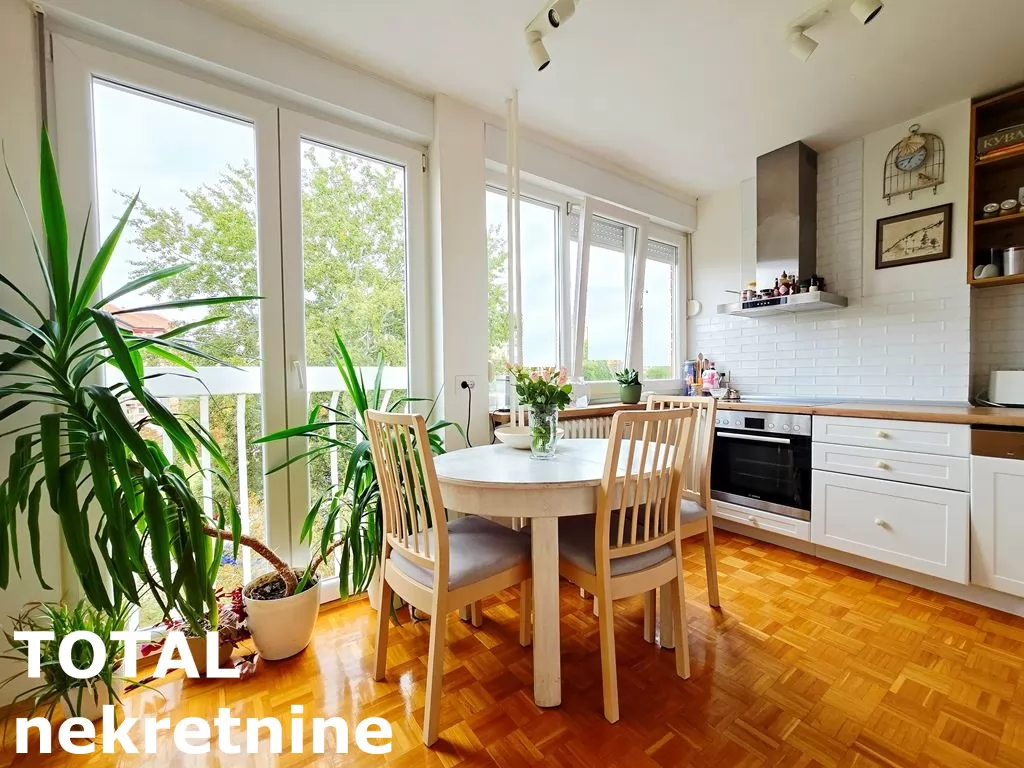 Stan,NOVI SAD,LIMAN 4,kv: 94.00, € 330000, ID: 1100328 9
