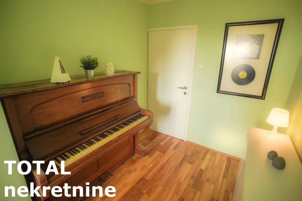 Stan,NOVI SAD,LIMAN 4,kv: 69.00, € 247200, ID: 1100015 13