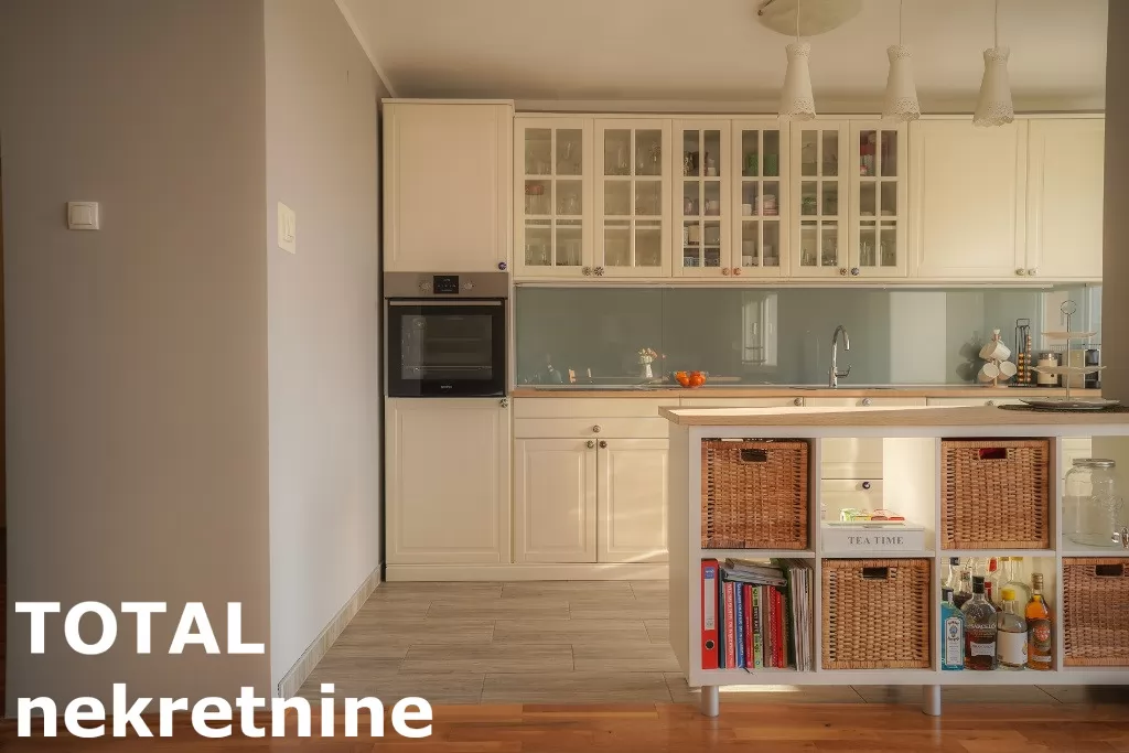 Stan,NOVI SAD,LIMAN 4,kv: 69.00, € 247200, ID: 1100015 5