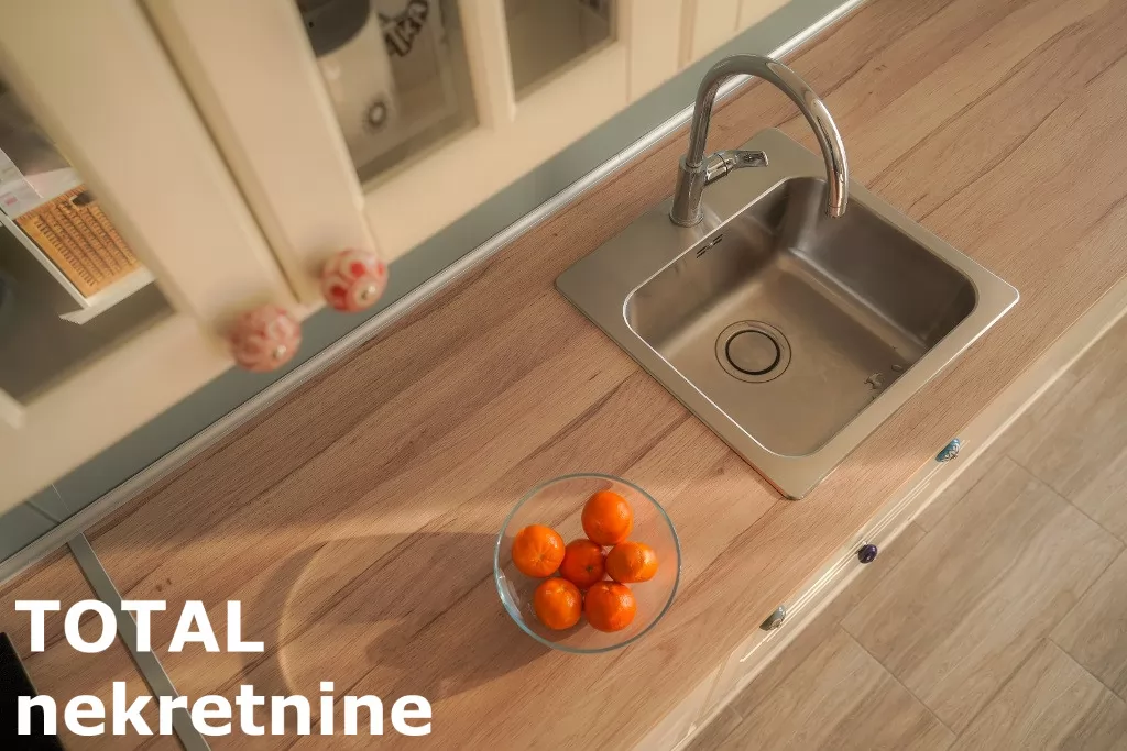 Stan,NOVI SAD,LIMAN 4,kv: 69.00, € 247200, ID: 1100015 8