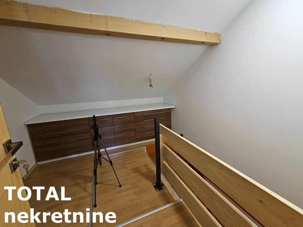 Stan,NOVI SAD,NOVA DETELINARA,kv: 143.00, € 250000, ID: 1095585 27