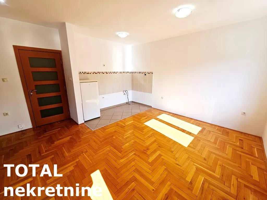 Stan,NOVI SAD,NOVA DETELINARA,kv: 67.00, € 190000, ID: 1101474 14