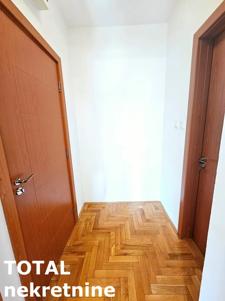 Stan,NOVI SAD,NOVA DETELINARA,kv: 67.00, € 190000, ID: 1101474 4