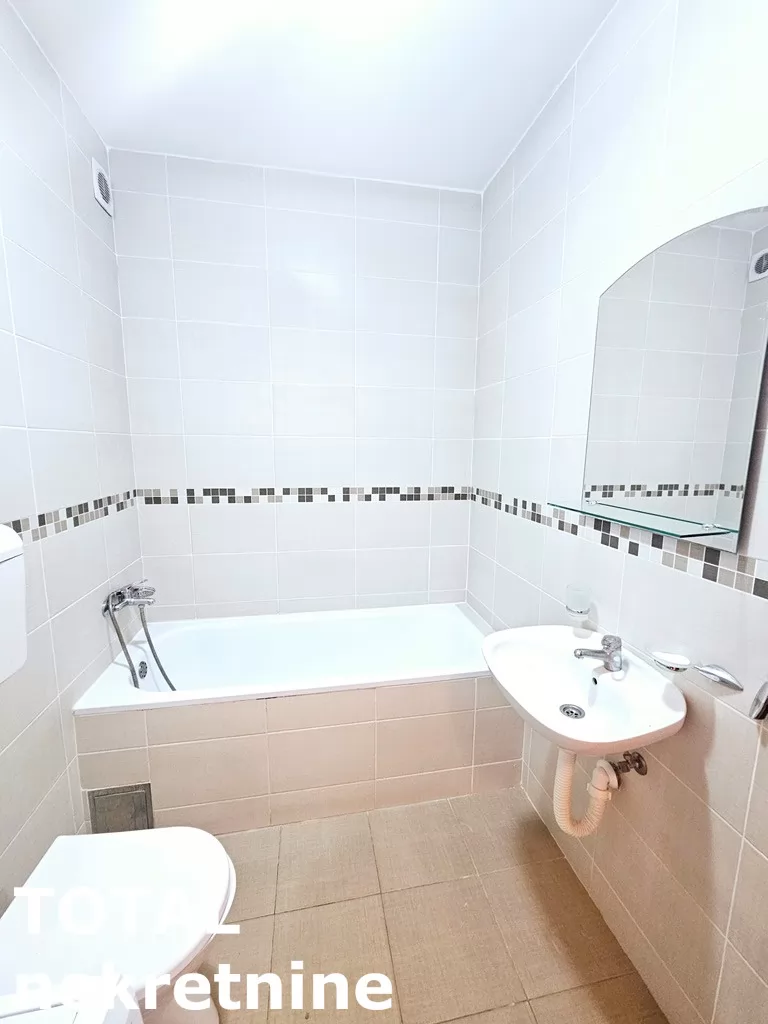 Stan,NOVI SAD,NOVA DETELINARA,kv: 67.00, € 190000, ID: 1101474 9