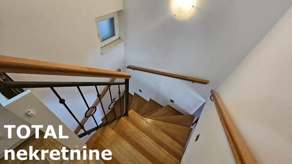 Stan,NOVI SAD,NOVA DETELINARA,kv: 70.00, € 195000, ID: 1100945 9