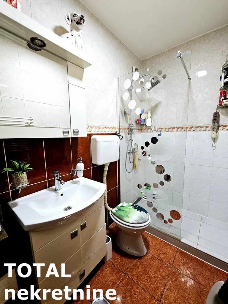 Stan,NOVI SAD,NOVA DETELINARA,kv: 72.00, € 164800, ID: 1099834 16