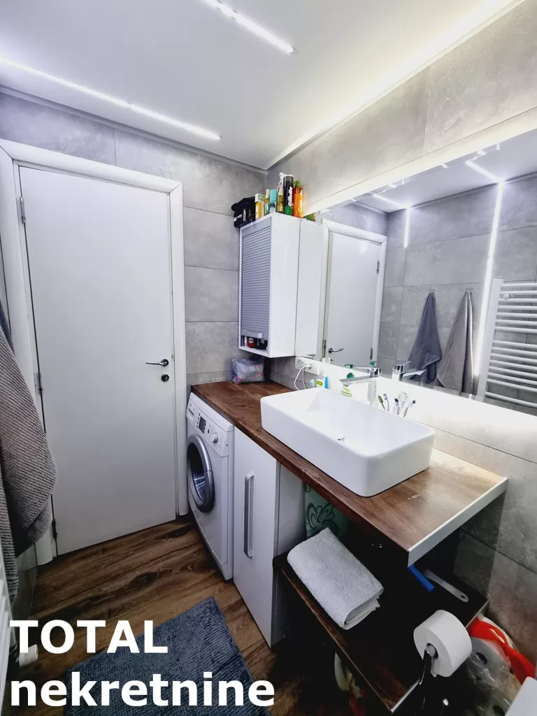 Stan,NOVI SAD,NOVA DETELINARA,kv: 81.00, € 190000, ID: 1099711 14