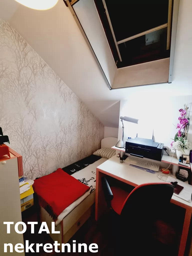 Stan,NOVI SAD,NOVA DETELINARA,kv: 81.00, € 190000, ID: 1099711 19