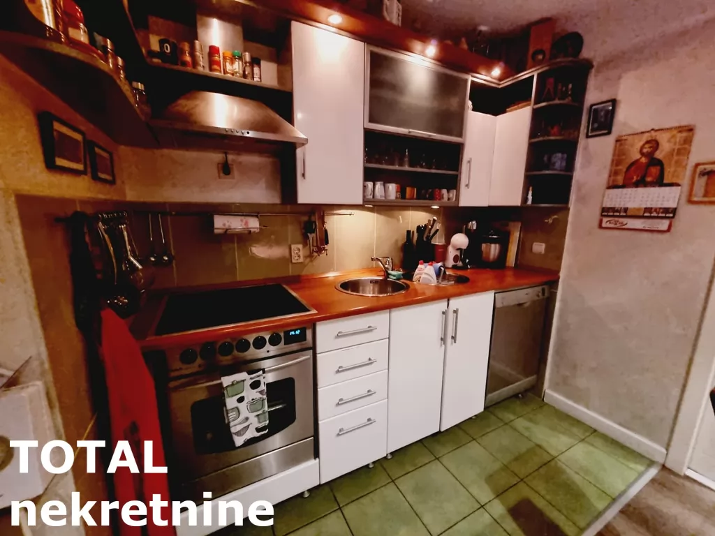 Stan,NOVI SAD,NOVA DETELINARA,kv: 81.00, € 190000, ID: 1099711 9