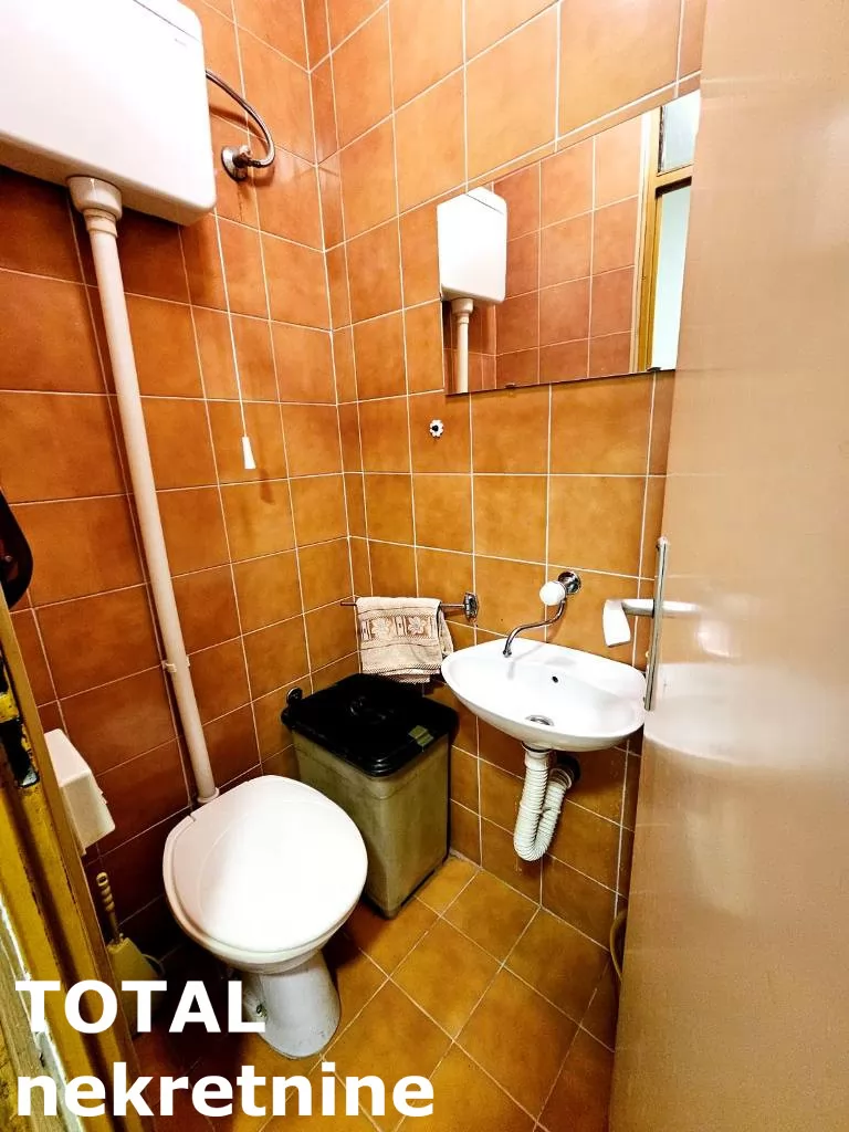 Stan,NOVI SAD,NOVA DETELINARA,kv: 82.00, € 215000, ID: 1100969 18