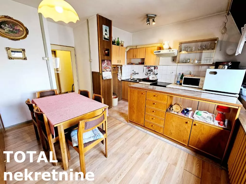 Stan,NOVI SAD,NOVA DETELINARA,kv: 82.00, € 215000, ID: 1100969 4