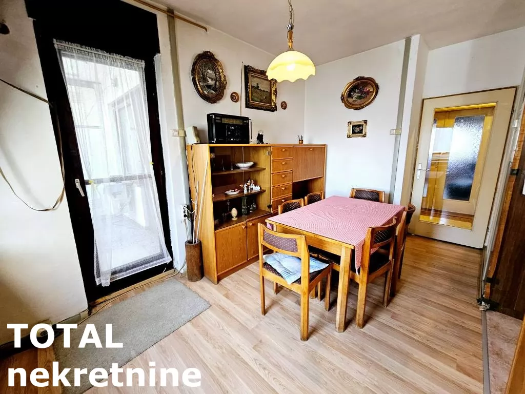 Stan,NOVI SAD,NOVA DETELINARA,kv: 82.00, € 215000, ID: 1100969 6