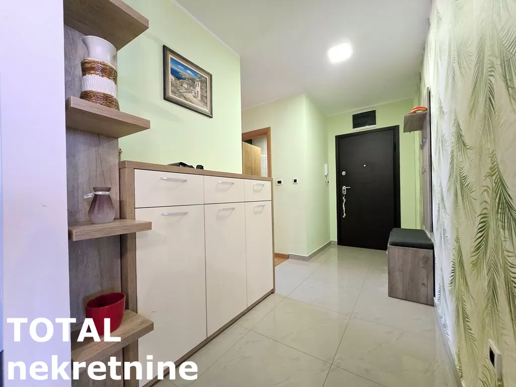 Stan,NOVI SAD,NOVA DETELINARA,kv: 90.00, € 274500, ID: 1101112 7