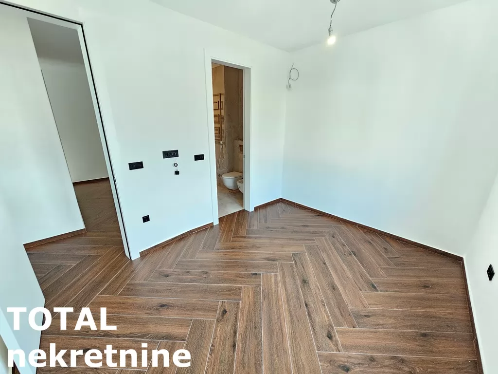 Stan,NOVI SAD,NOVO NASELJE -  BISTRICA,kv: 165.00, € 442530, ID: 1099935 14