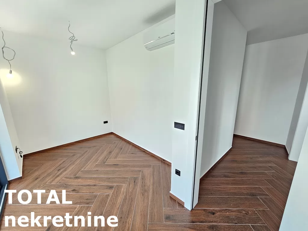 Stan,NOVI SAD,NOVO NASELJE -  BISTRICA,kv: 165.00, € 442530, ID: 1099935 15