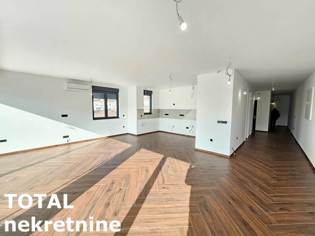 Stan,NOVI SAD,NOVO NASELJE -  BISTRICA,kv: 165.00, € 442530, ID: 1099935 4