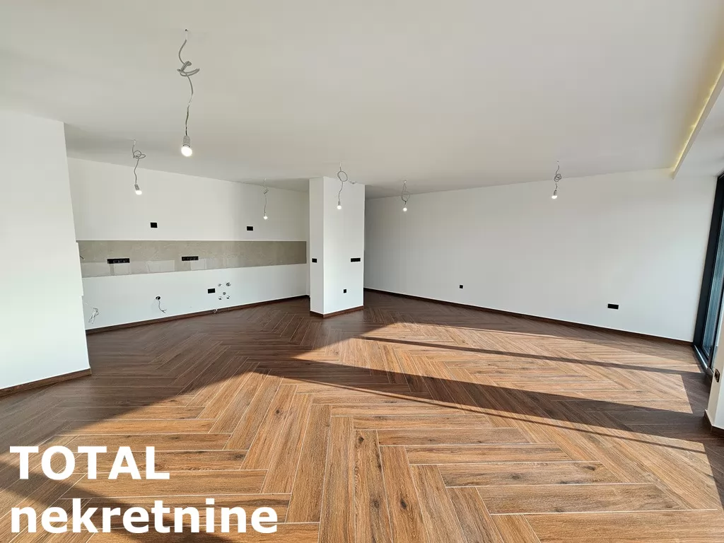 Stan,NOVI SAD,NOVO NASELJE -  BISTRICA,kv: 165.00, € 442530, ID: 1099935 5