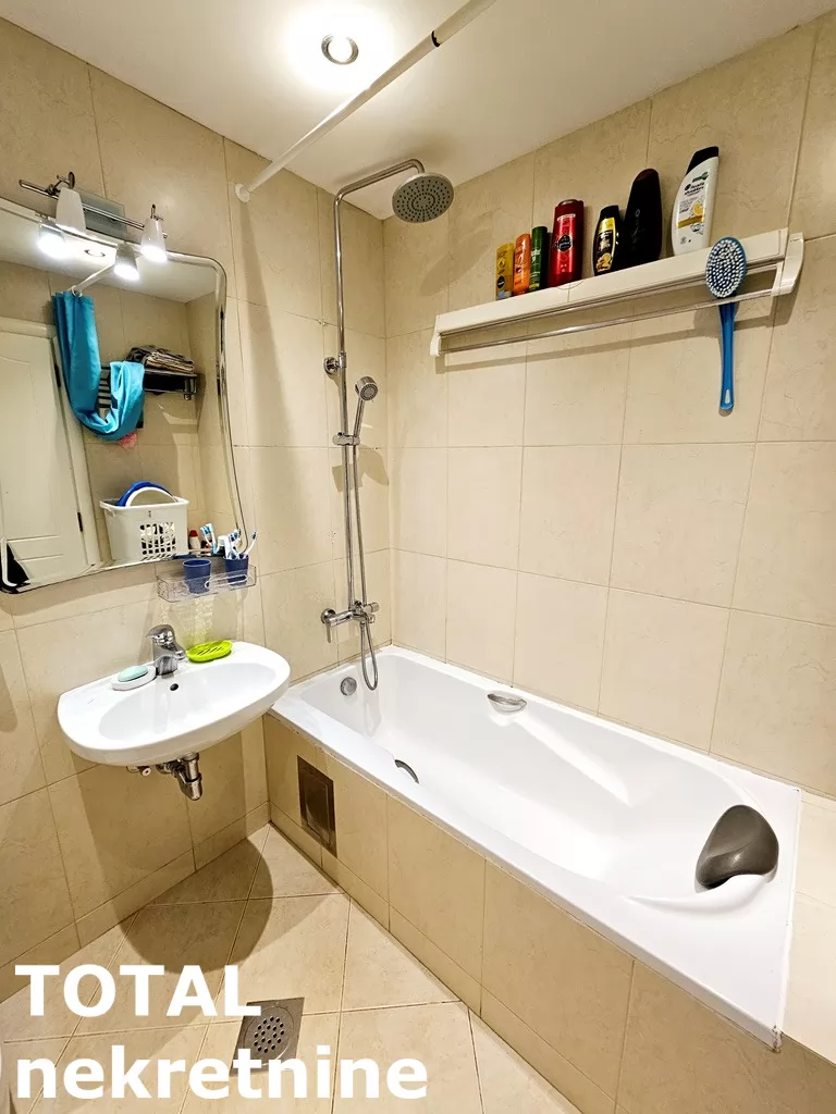 Stan,NOVI SAD,NOVO NASELJE -  BISTRICA,kv: 77.00, € 203800, ID: 1100302 16