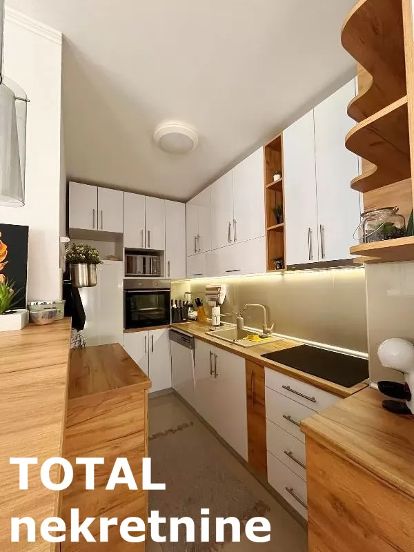 Stan,NOVI SAD,NOVO NASELJE,kv: 100.00, € 260000, ID: 1098586 9