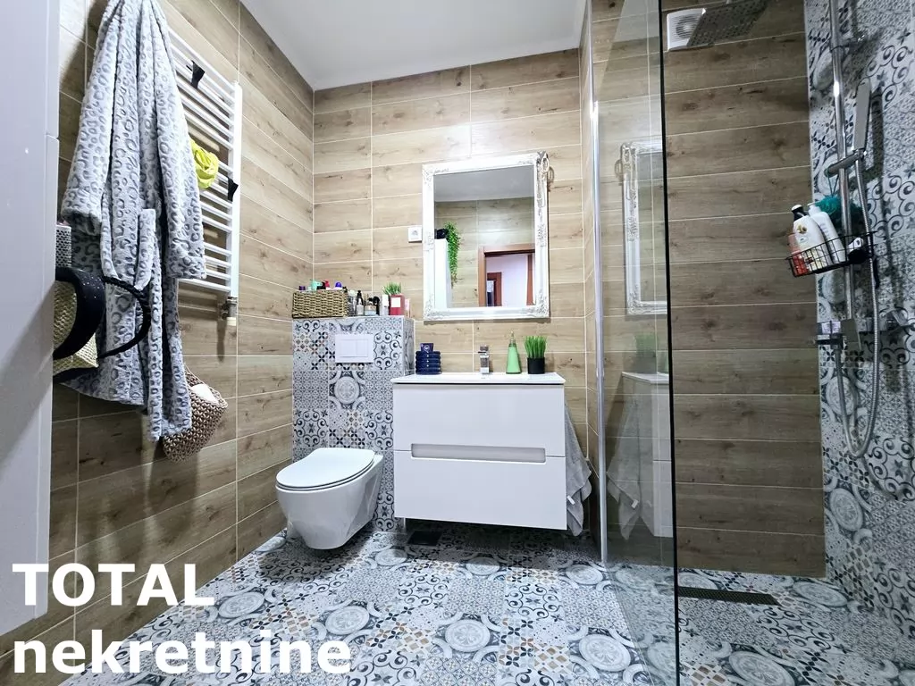 Stan,NOVI SAD,NOVO NASELJE,kv: 70.00, € 180000, ID: 1100624 14