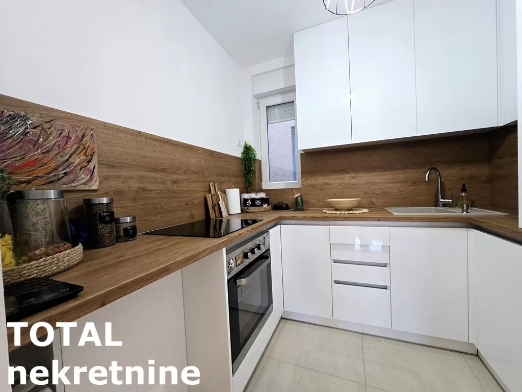 Stan,NOVI SAD,NOVO NASELJE,kv: 70.00, € 180000, ID: 1100624 7