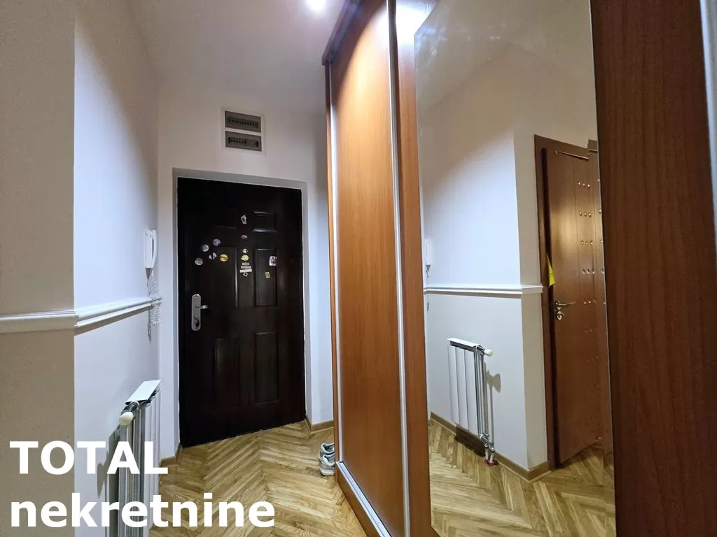 Stan,NOVI SAD,NOVO NASELJE,kv: 70.00, € 180000, ID: 1100624 9