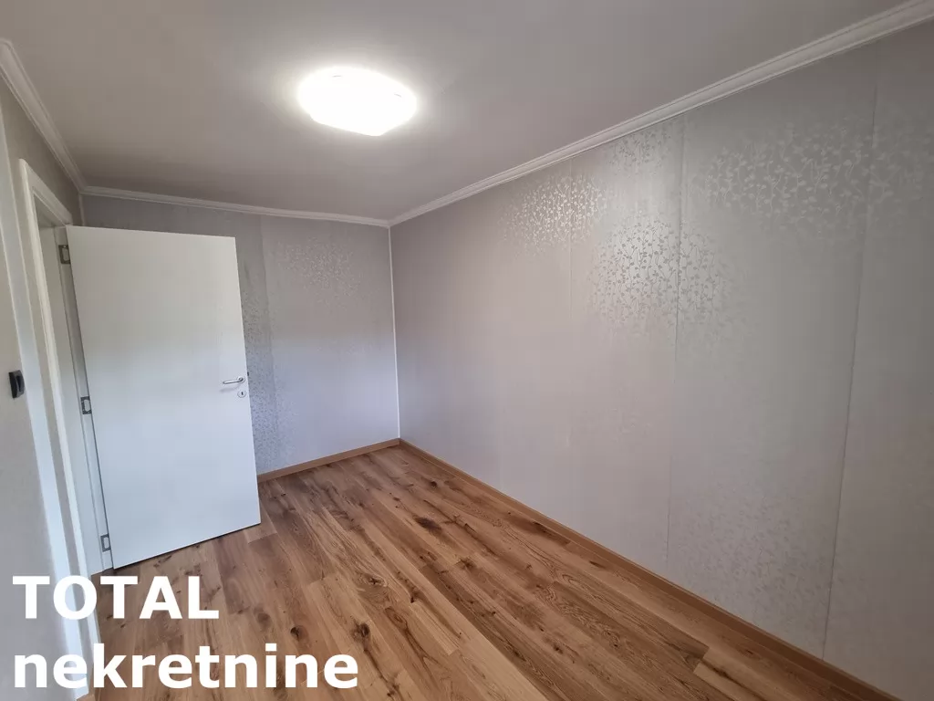 Stan,NOVI SAD,NOVO NASELJE,kv: 74.00, € 175100, ID: 1097949 17