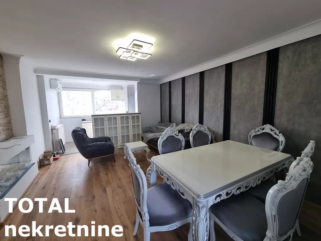 Stan,NOVI SAD,NOVO NASELJE,kv: 74.00, € 175100, ID: 1097949 5