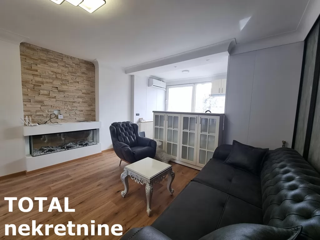 Stan,NOVI SAD,NOVO NASELJE,kv: 74.00, € 175100, ID: 1097949 8