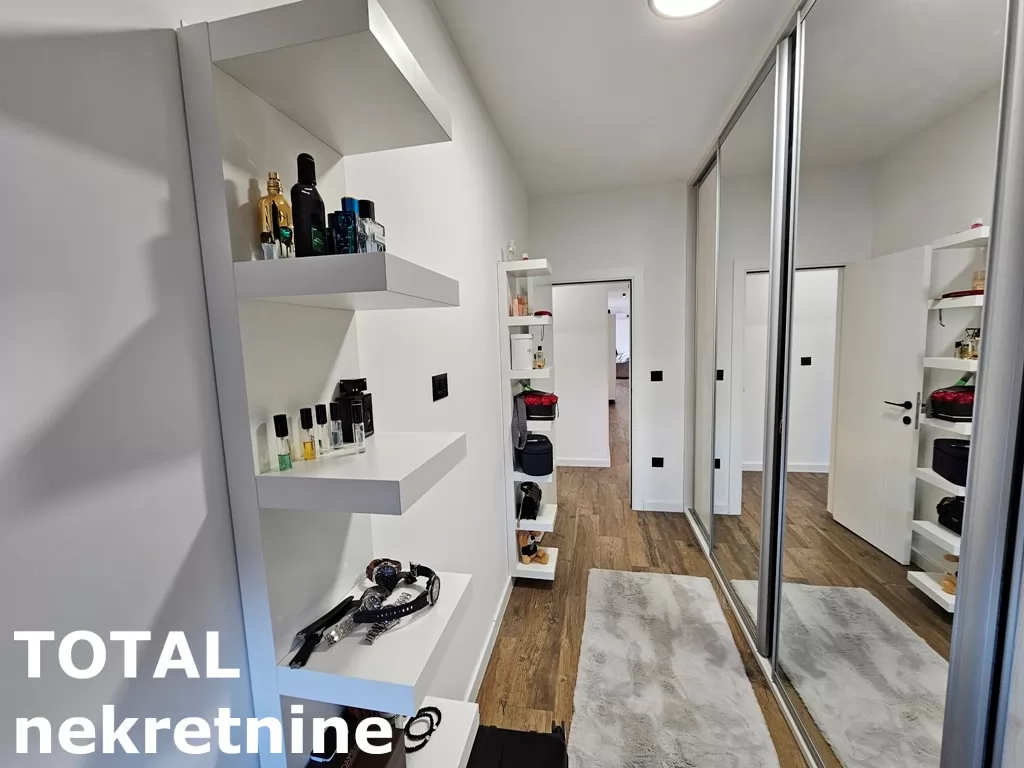 Stan,NOVI SAD,NOVO NASELJE,kv: 87.00, € 295000, ID: 1099596 11