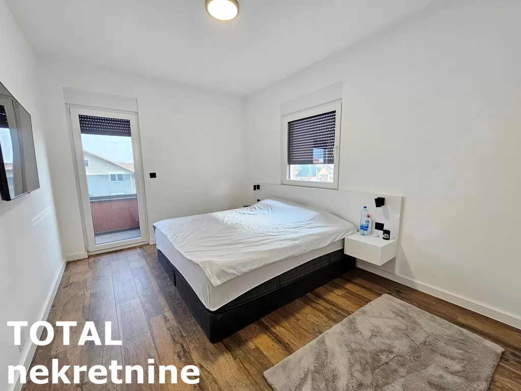 Stan,NOVI SAD,NOVO NASELJE,kv: 87.00, € 295000, ID: 1099596 12