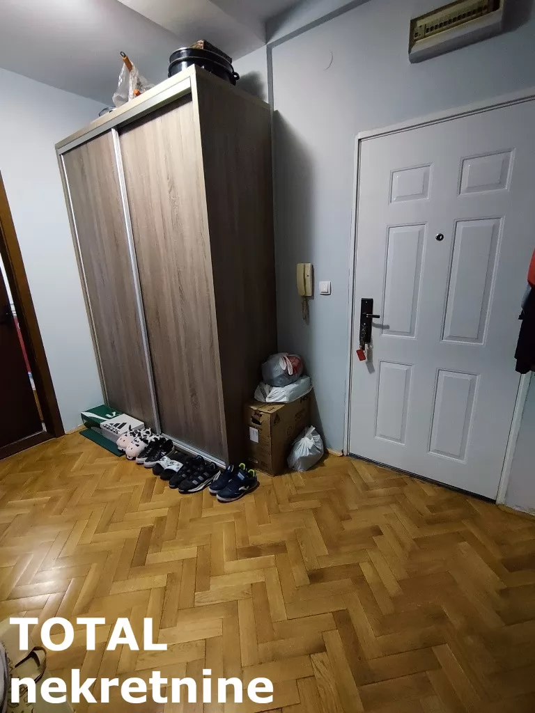 Stan,NOVI SAD,NOVO NASELJE - ŠARENGRAD,kv: 61.00, € 163000, ID: 1101124 10