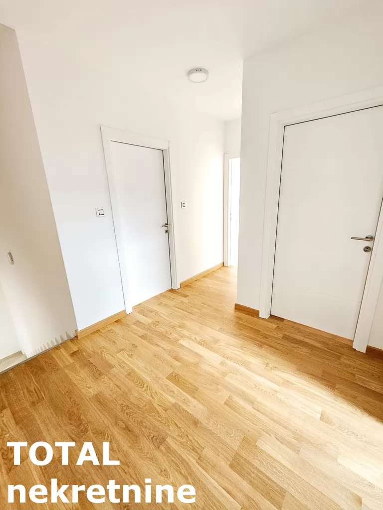 Stan,NOVI SAD,PODBARA,kv: 105.00, € 273000, ID: 1101305 5