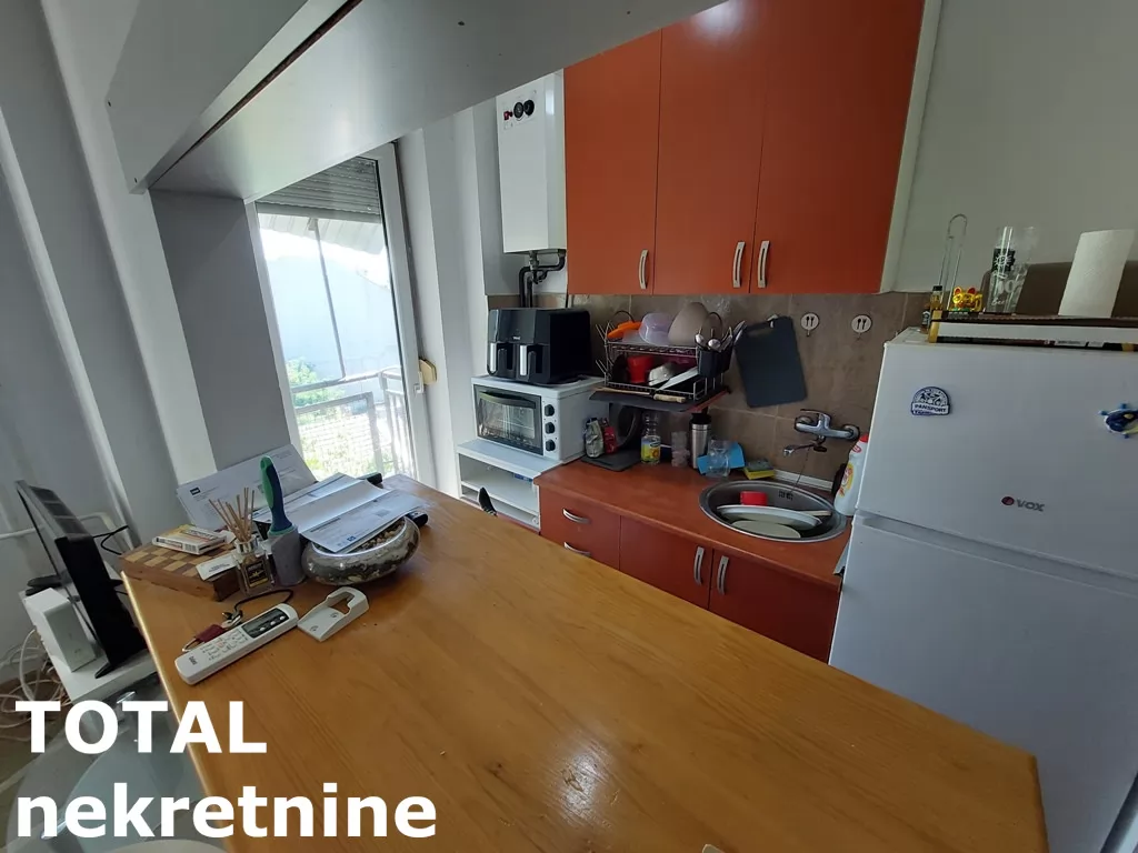 Stan,NOVI SAD,PODBARA,kv: 24.00, € 71000, ID: 1100925 7