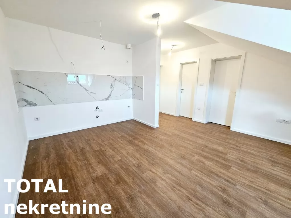 Stan,NOVI SAD,PODBARA,kv: 28.00, € 90000, ID: 1101505 1